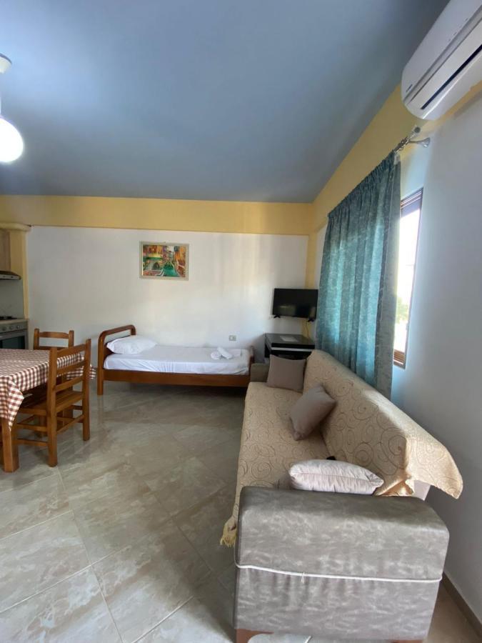 Dosti Apartment クサミル エクステリア 写真